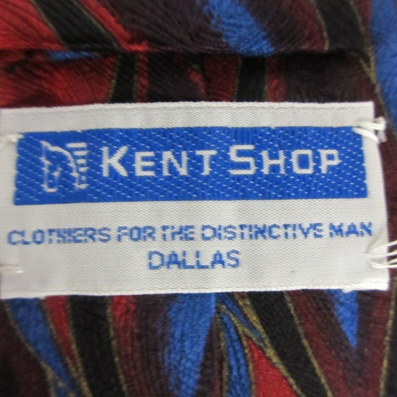 yApre tie in spectacular red and blue - Picture 3 of 5